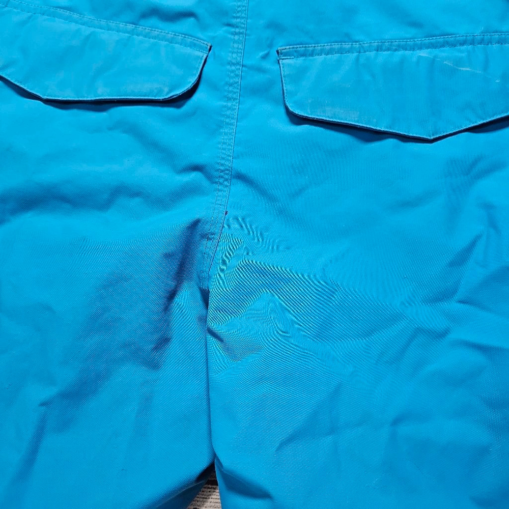 Burton medium snowboarding/ski pants - Picture 15 of 16